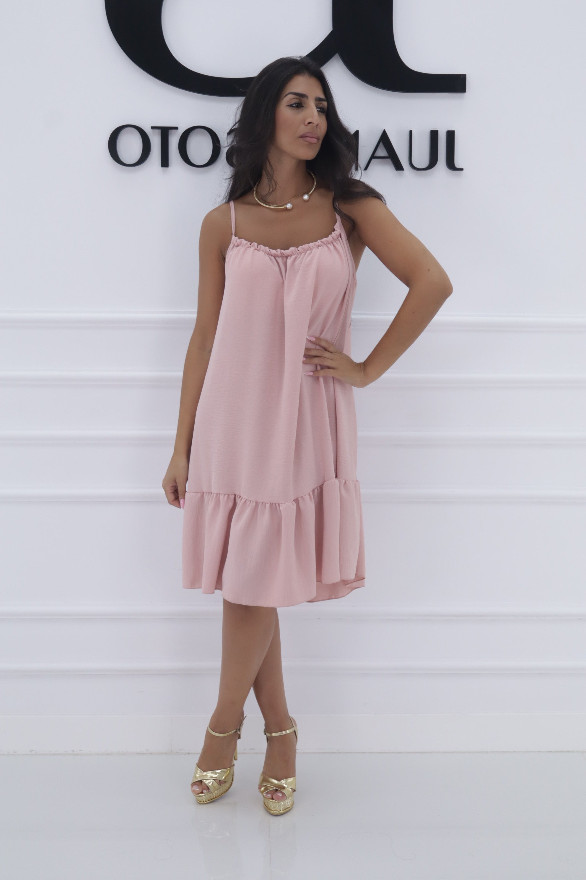 Vestido corto volante 1856