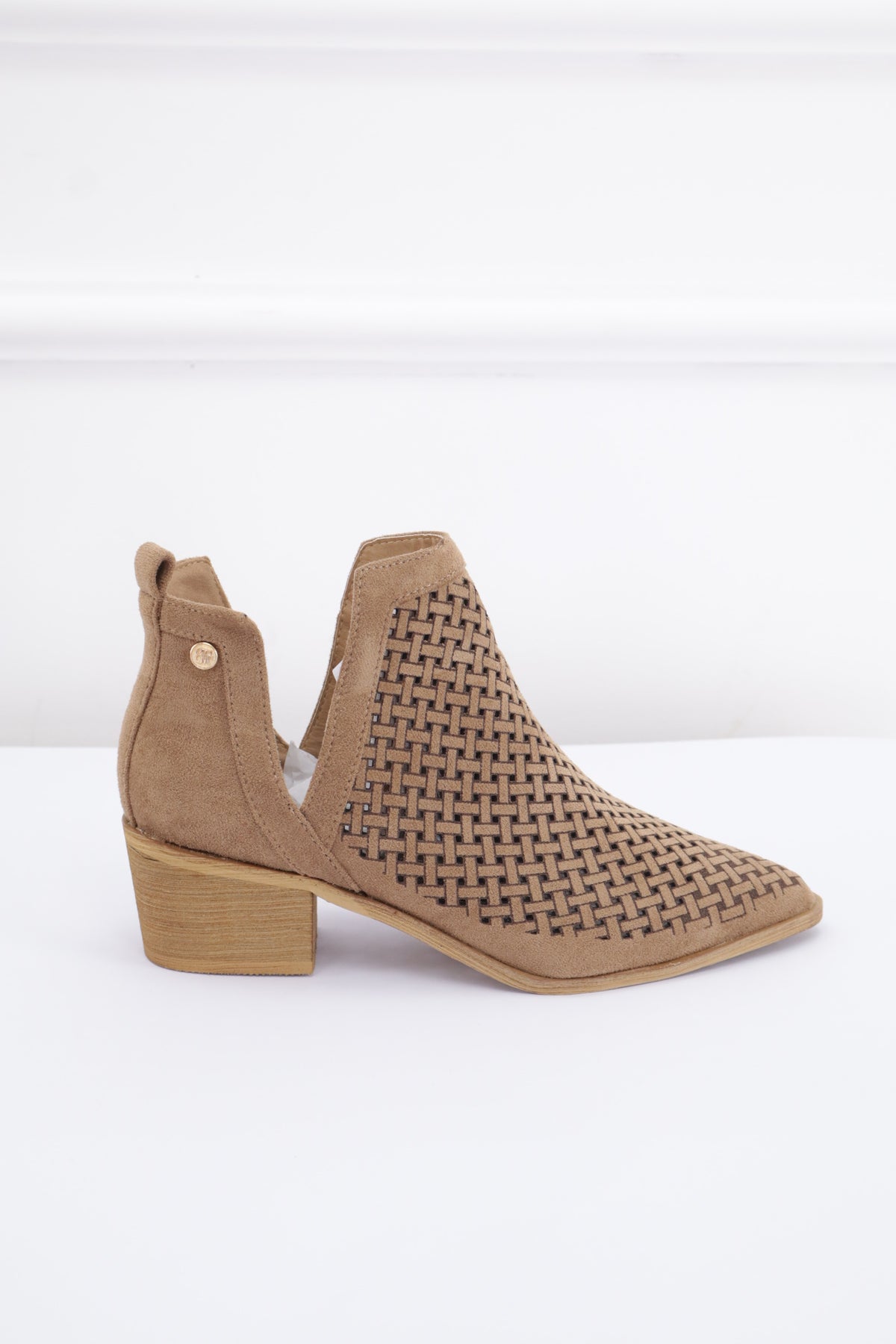 Perforierte Stiefelette A-5171