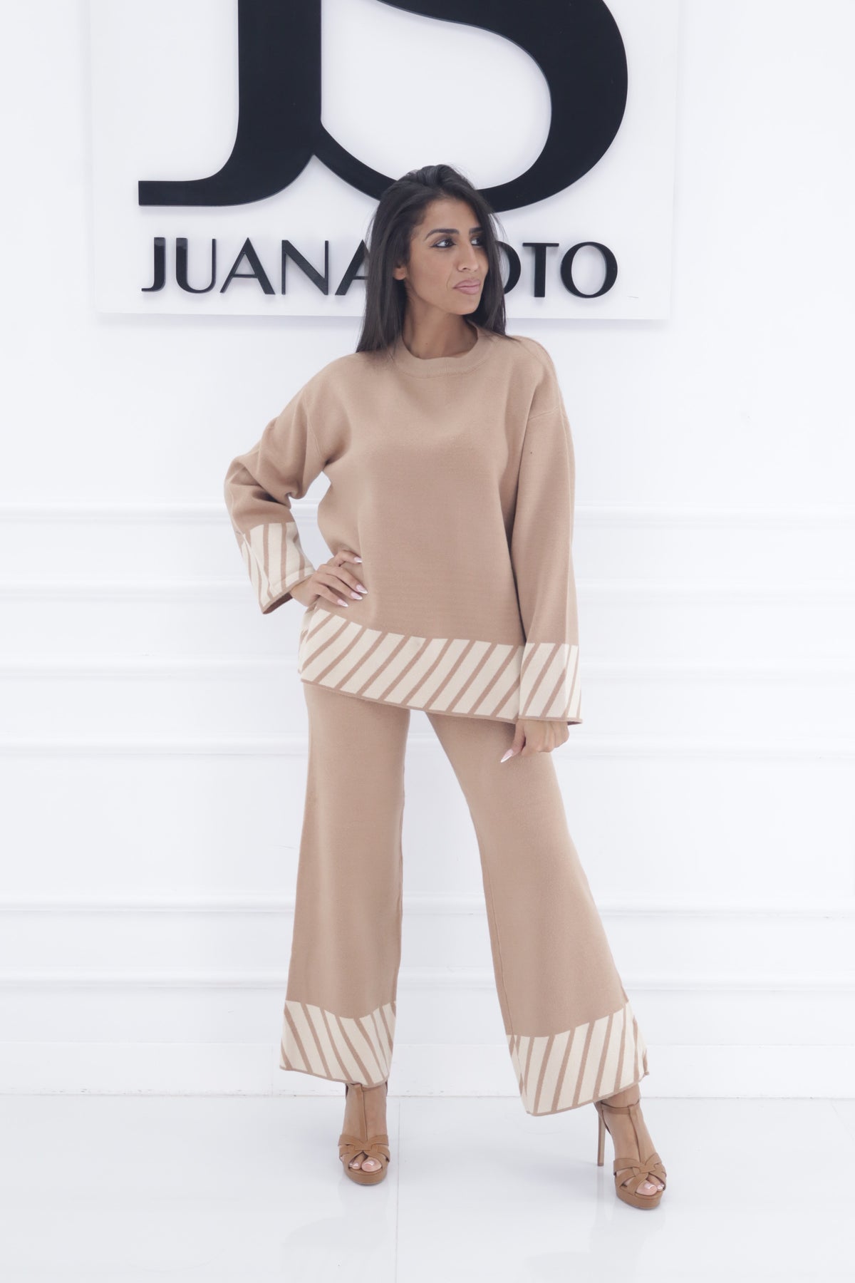 Conjunto punto bajo rayas ZDB130