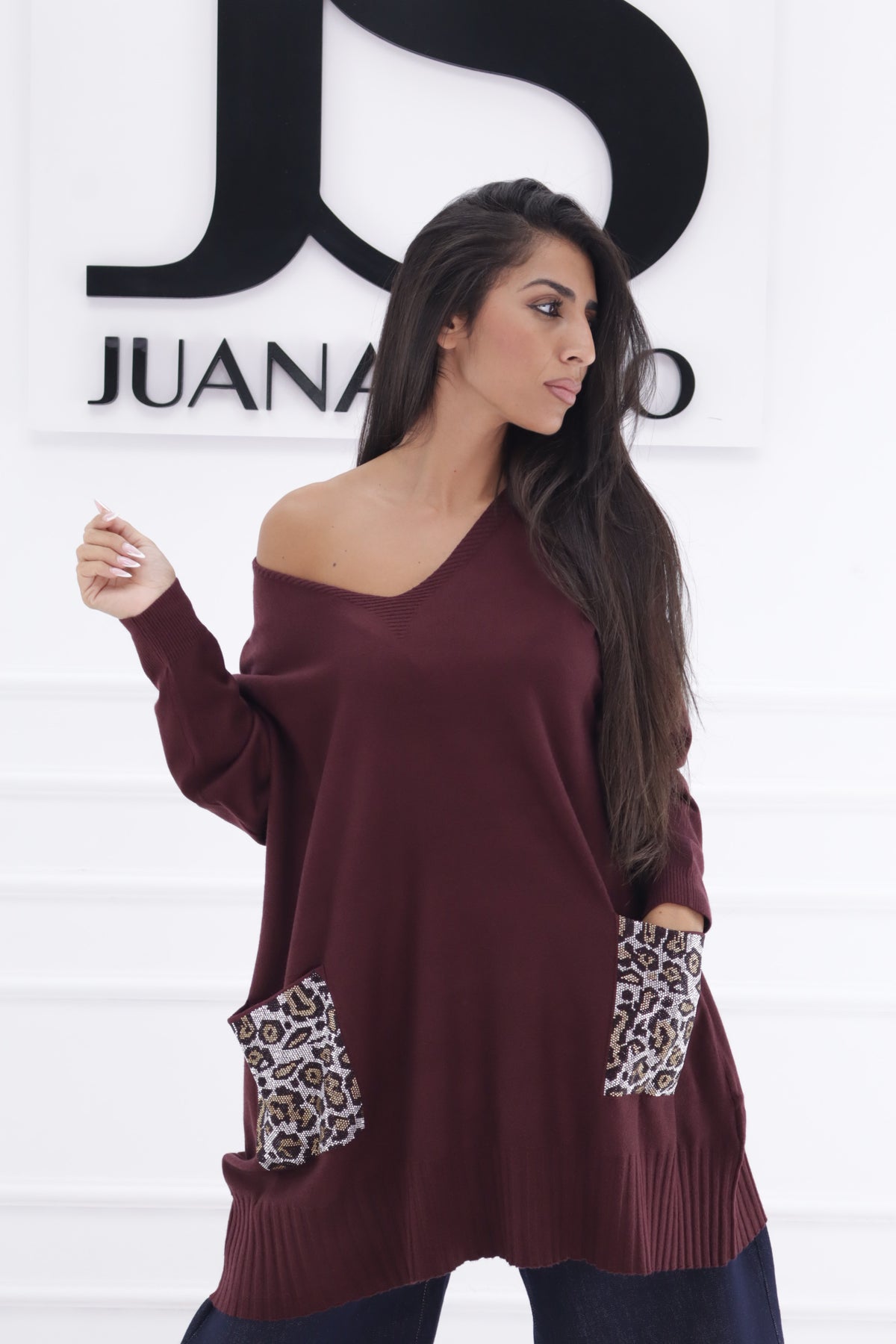 Pullover mit Tasche und Druck G-6805
