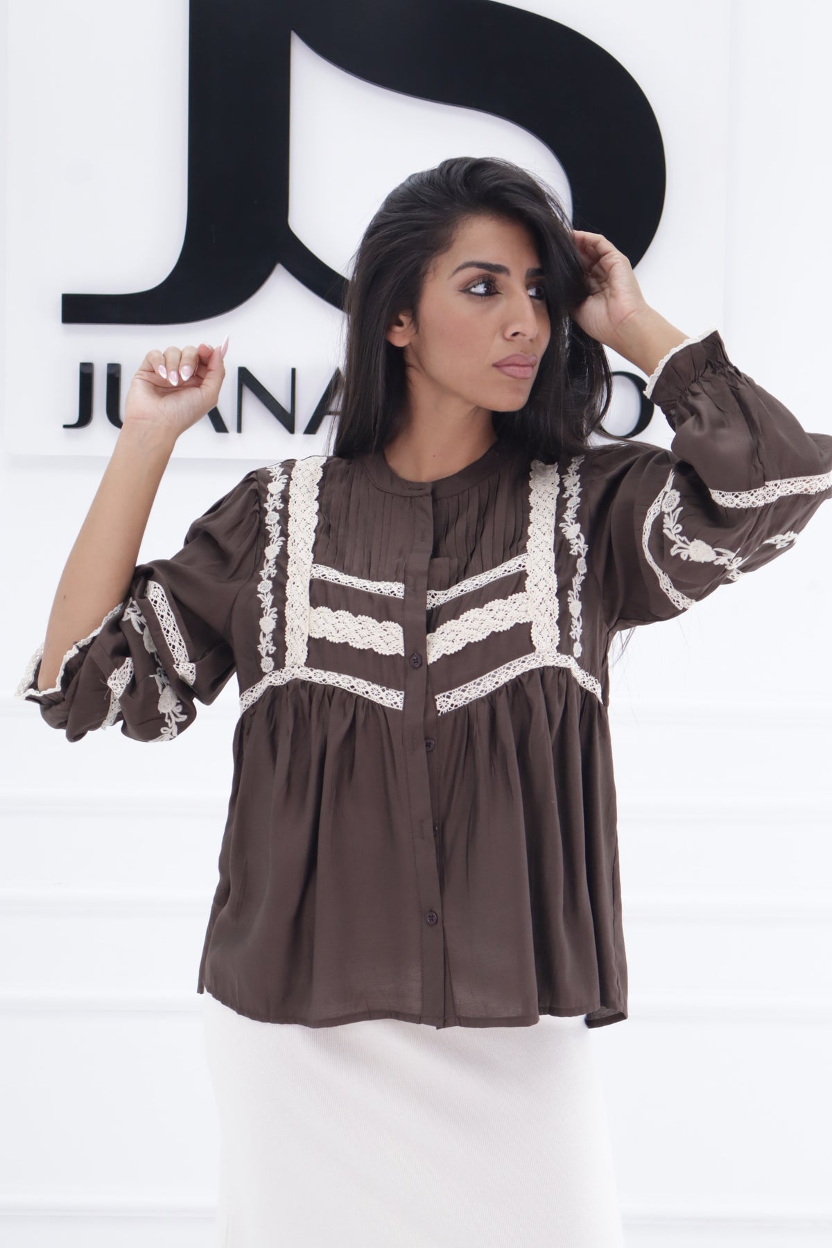 Bluse mit Lochstickerei, beige 6555