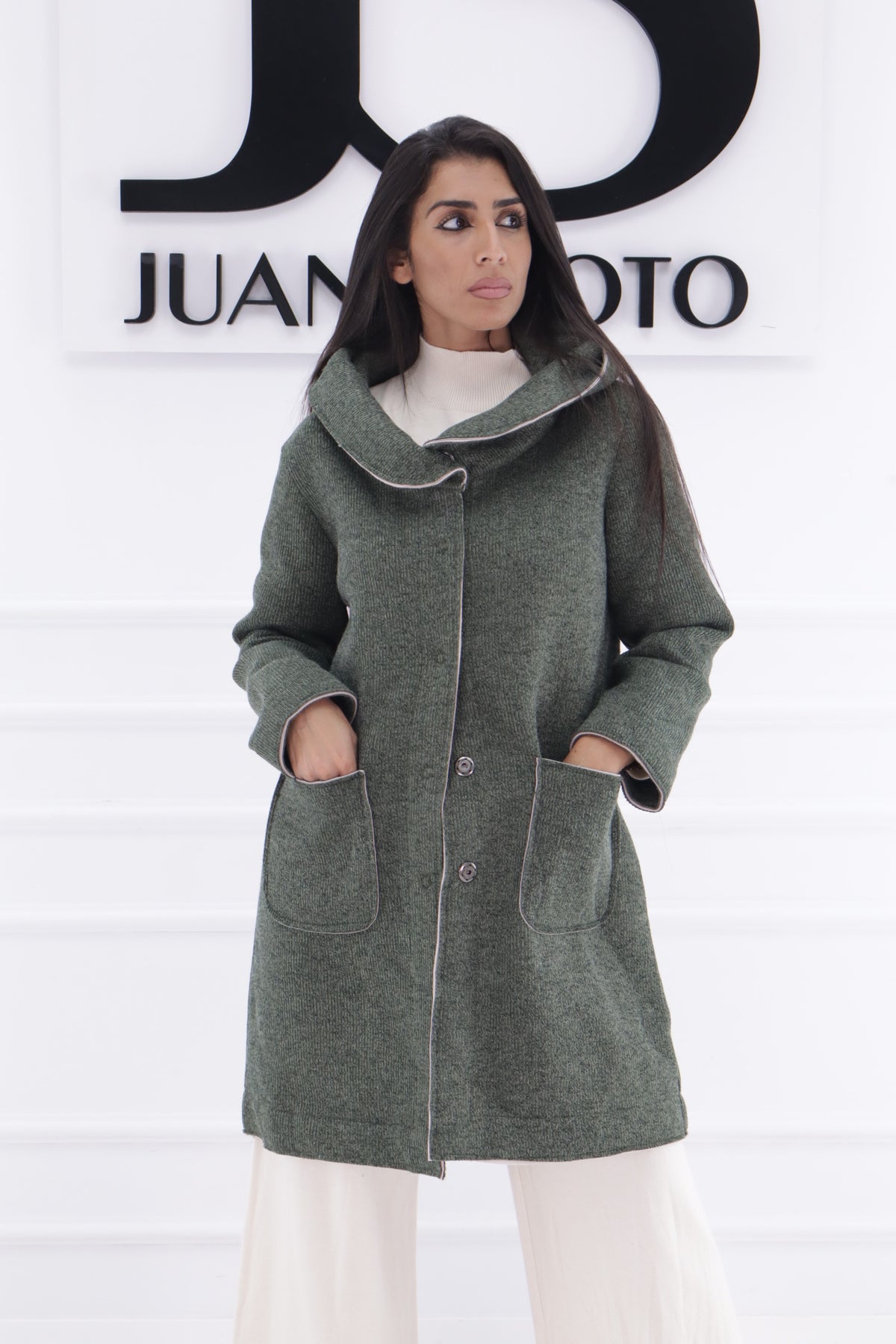 Abrigo gorro 23036